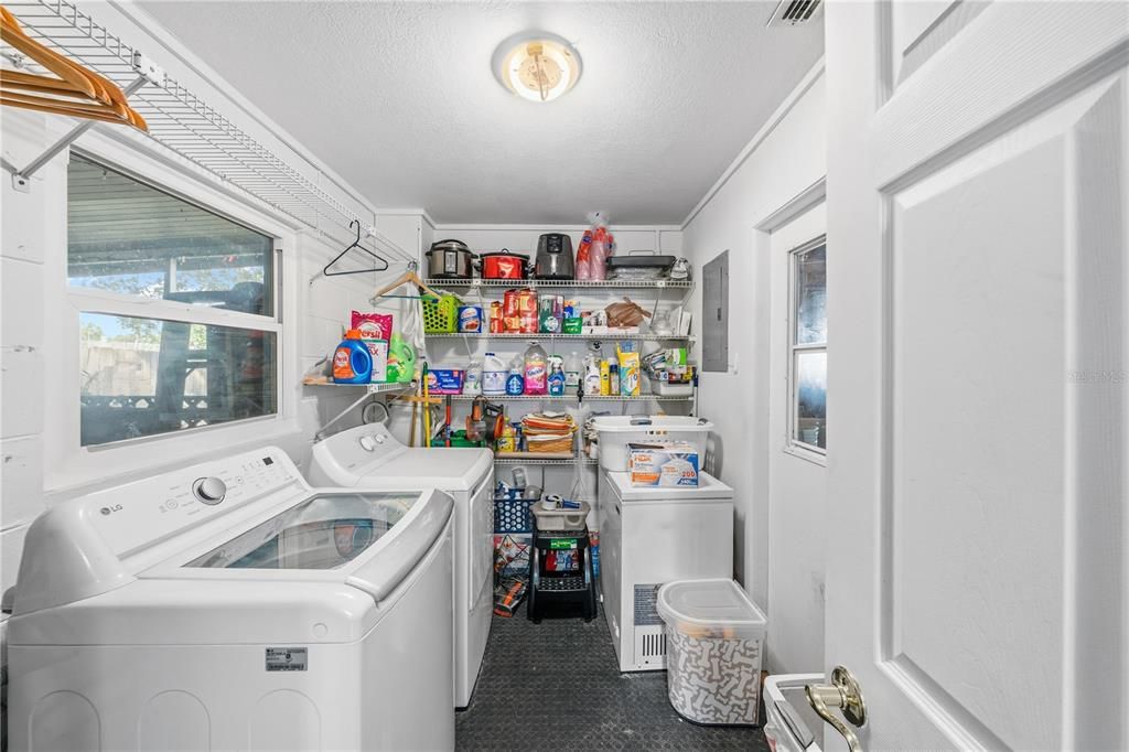 Interior, Utility Closets, Washer