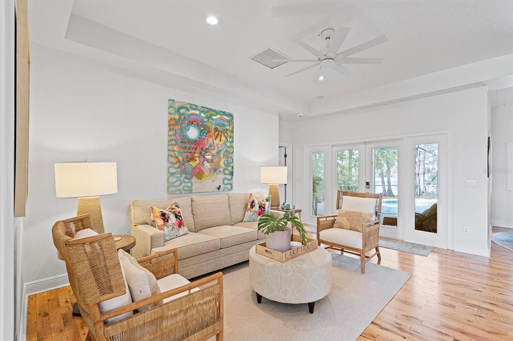 Interior, Living room, Recessed Lighting, Wood Texture Flooring