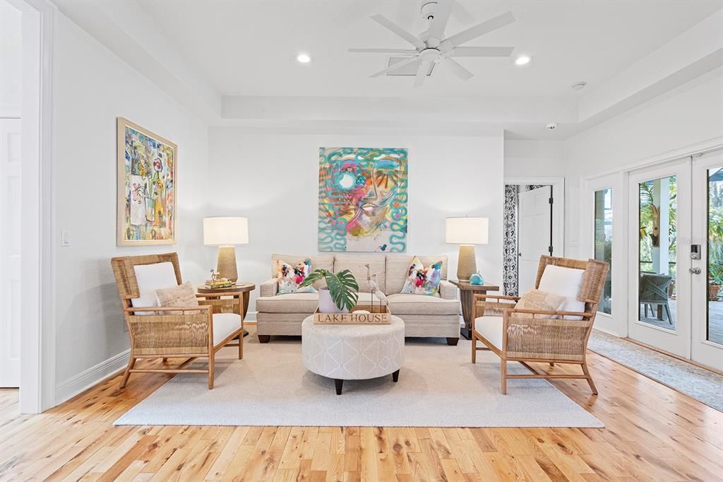 Interior, Living room, Recessed Lighting, Wood Texture Flooring