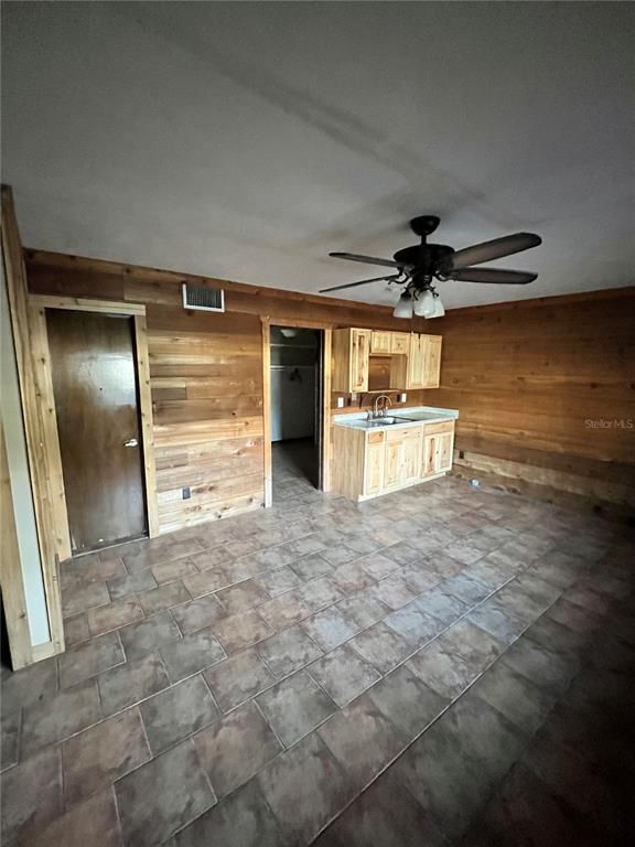 Empty room, Interior, Wooden Walls