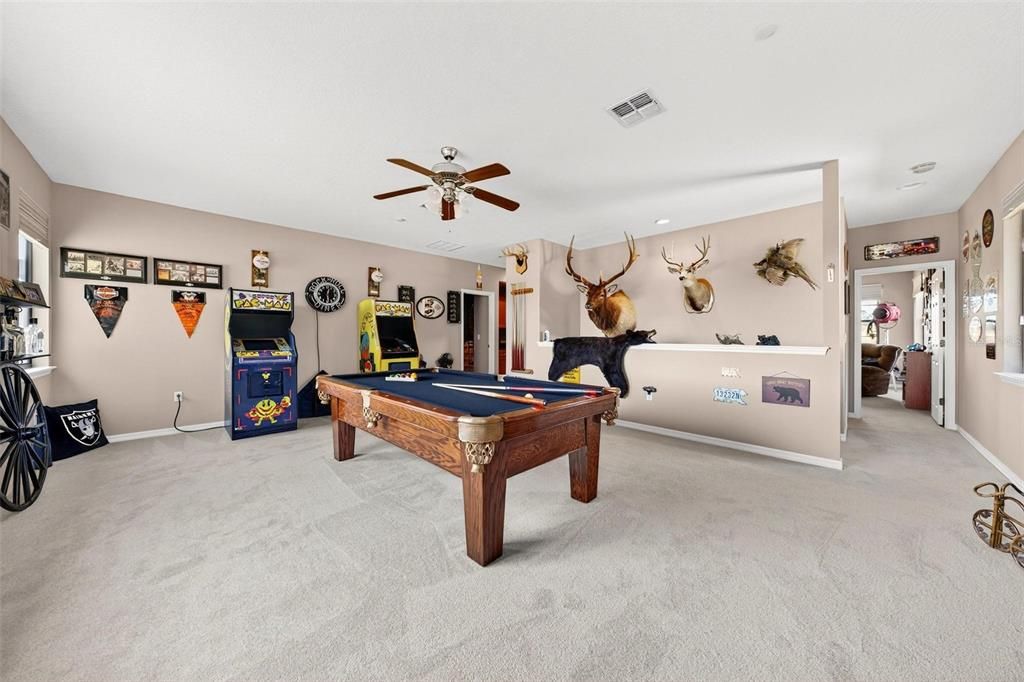 Billiard Table, Game Room, Interior, Recessed Lighting