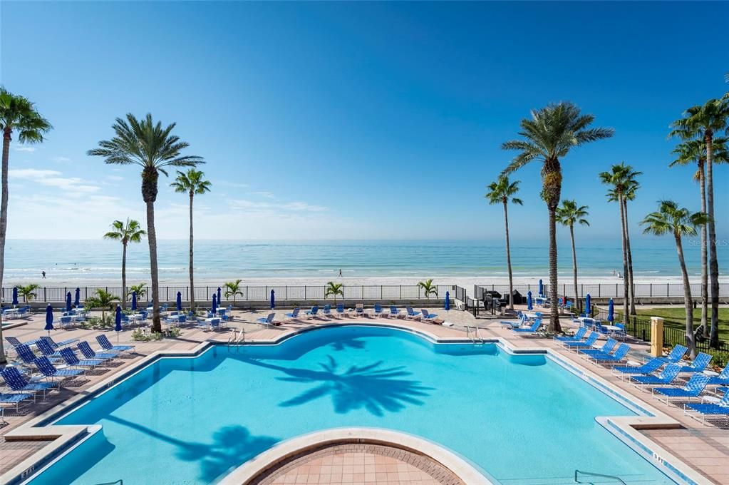 Exterior, Pool, Water