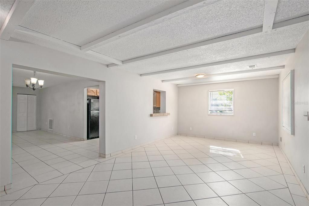 Chandelier, Empty room, Interior