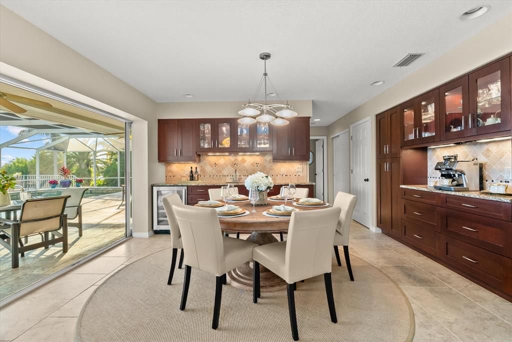 Dining room, Interior, Kitchen, Pendant Lights, Recessed Lighting