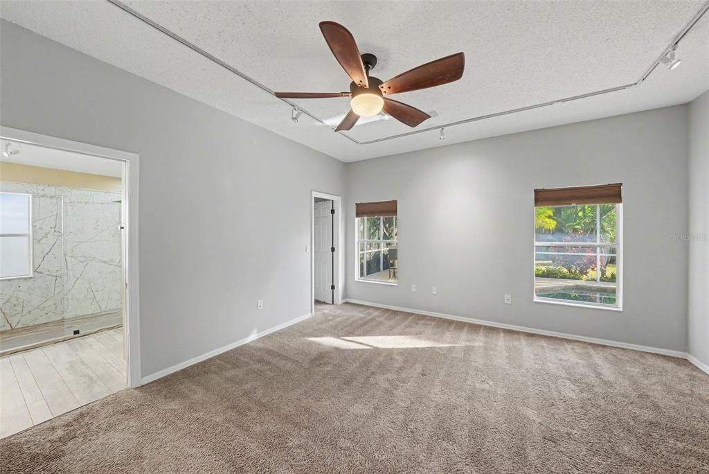Bathroom, Empty room, Interior