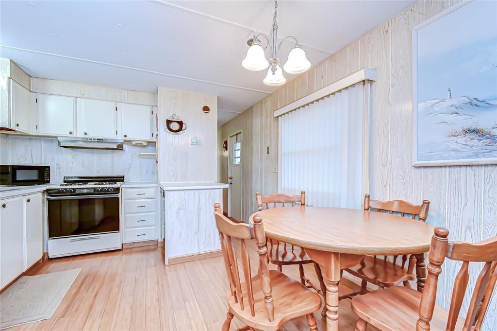 Dining room, Interior, Kitchen, Pendant Lights, Wood Texture Flooring