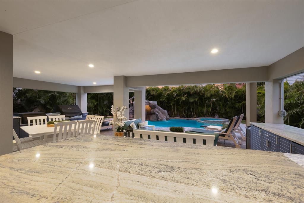 Exterior, Pool, Recessed Lighting