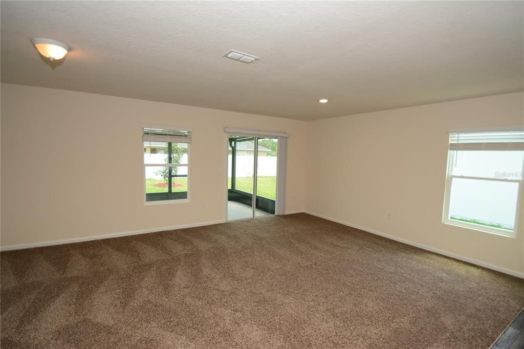 Empty room, Interior, Recessed Lighting