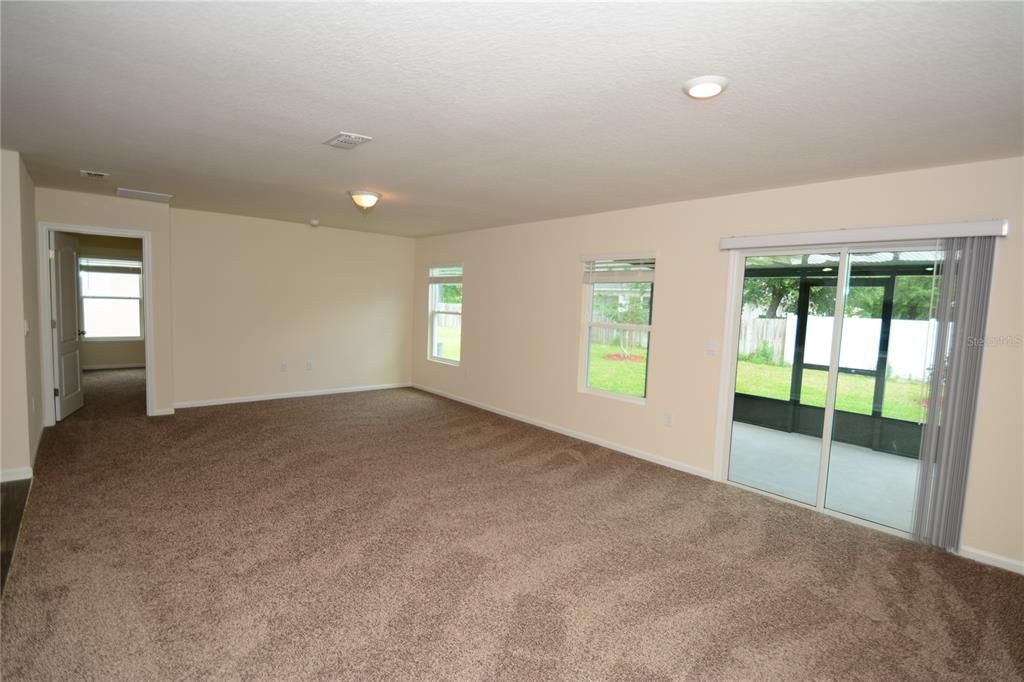 Empty room, Interior, Recessed Lighting
