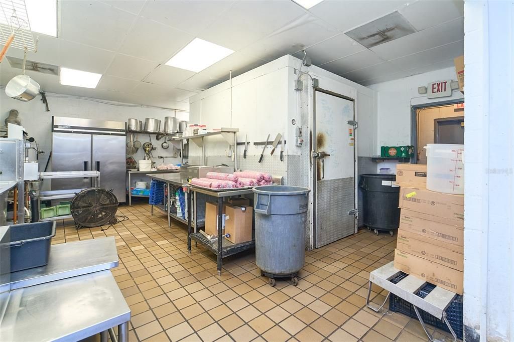Interior, Kitchen, Recessed Lighting