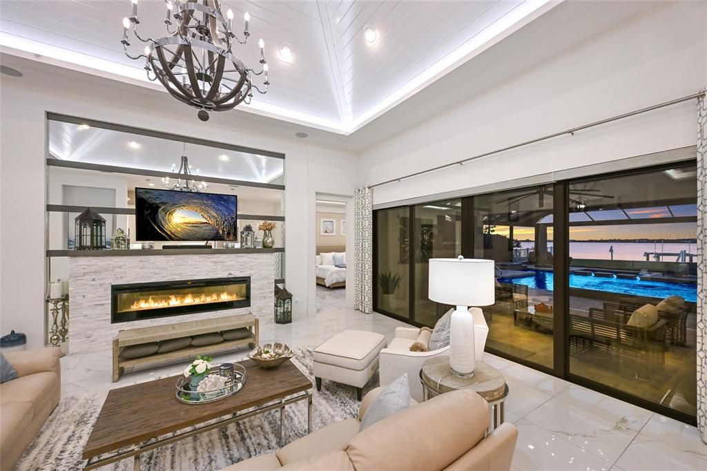 Chandelier, Fireplace, Interior, Living room, Pendant Lights, Recessed Lighting