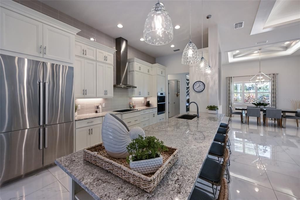 Dining room, Interior, Kitchen, Marble, Pendant Lights, Recessed Lighting, Stainless Steel Appliances