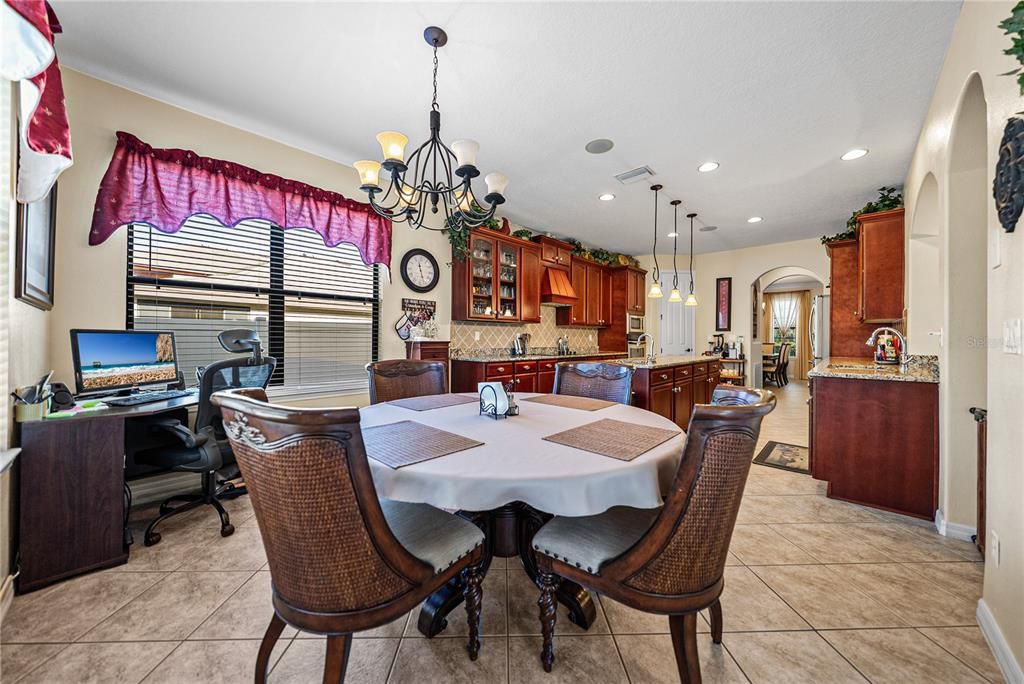 Chandelier, Dining room, Interior, Kitchen, Pendant Lights, Recessed Lighting