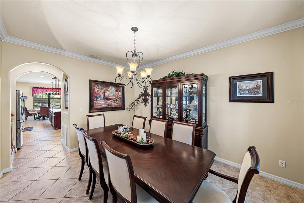 Chandelier, Dining room, Interior