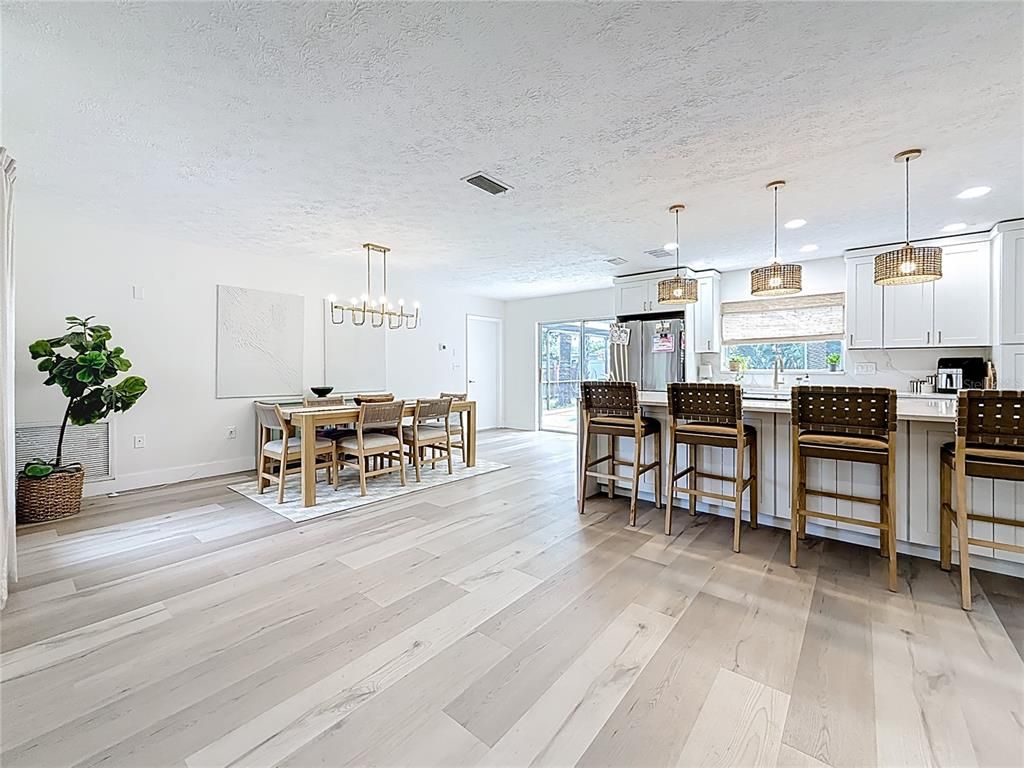 Dining room, Interior, Kitchen, Pendant Lights, Recessed Lighting, Wood Texture Flooring