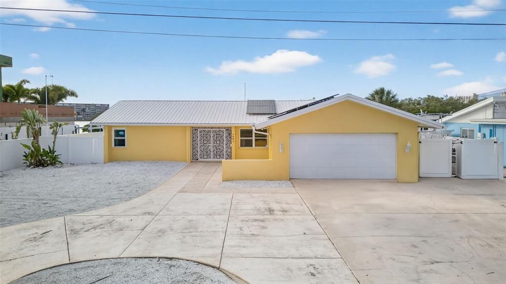 Exterior, Solar Panels