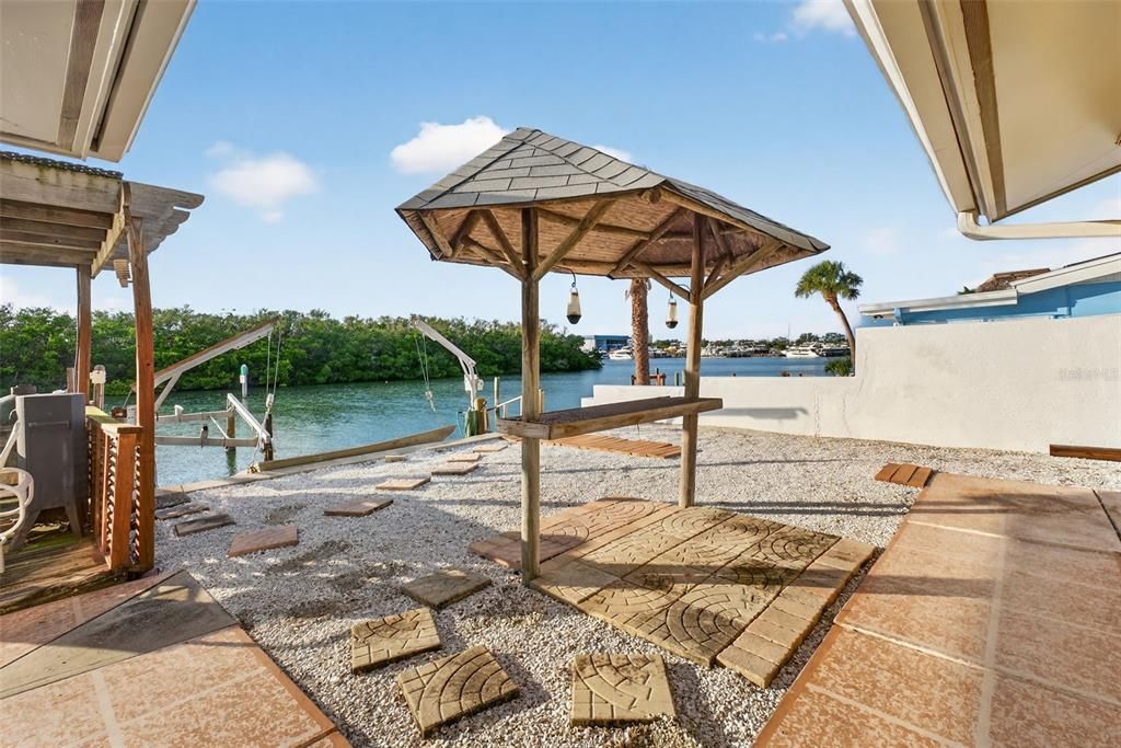 Exterior, Pool, Water