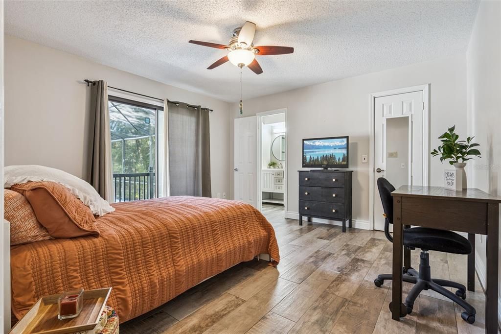 Bedroom, Home Office, Interior, Wood Texture Flooring