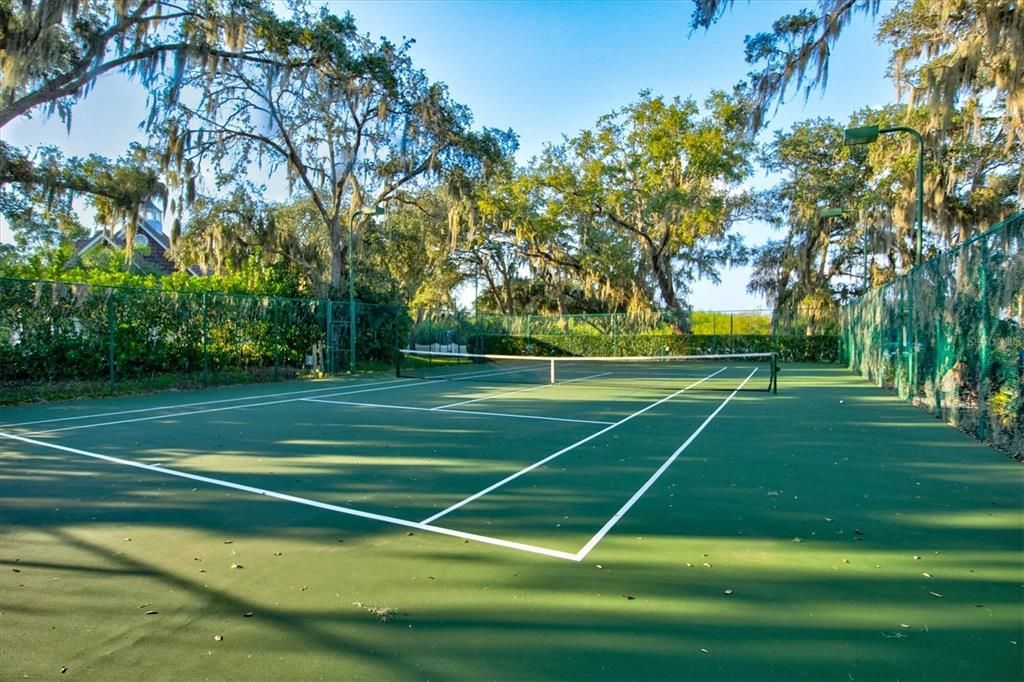 Exterior, Tennis Courts