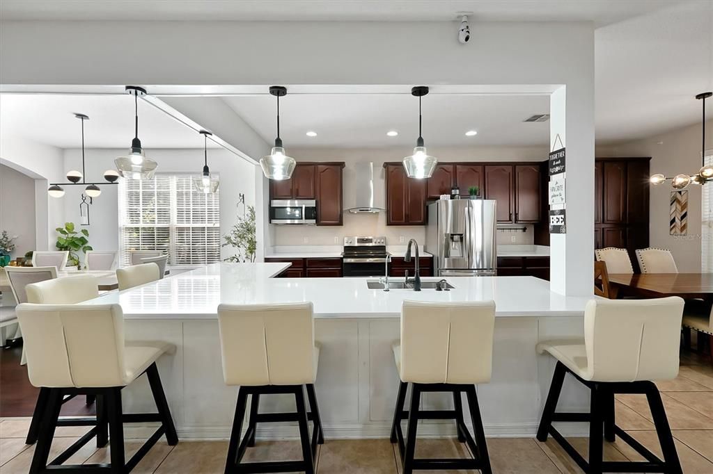 Dining room, Interior, Kitchen, Pendant Lights, Recessed Lighting, Stainless Steel Appliances