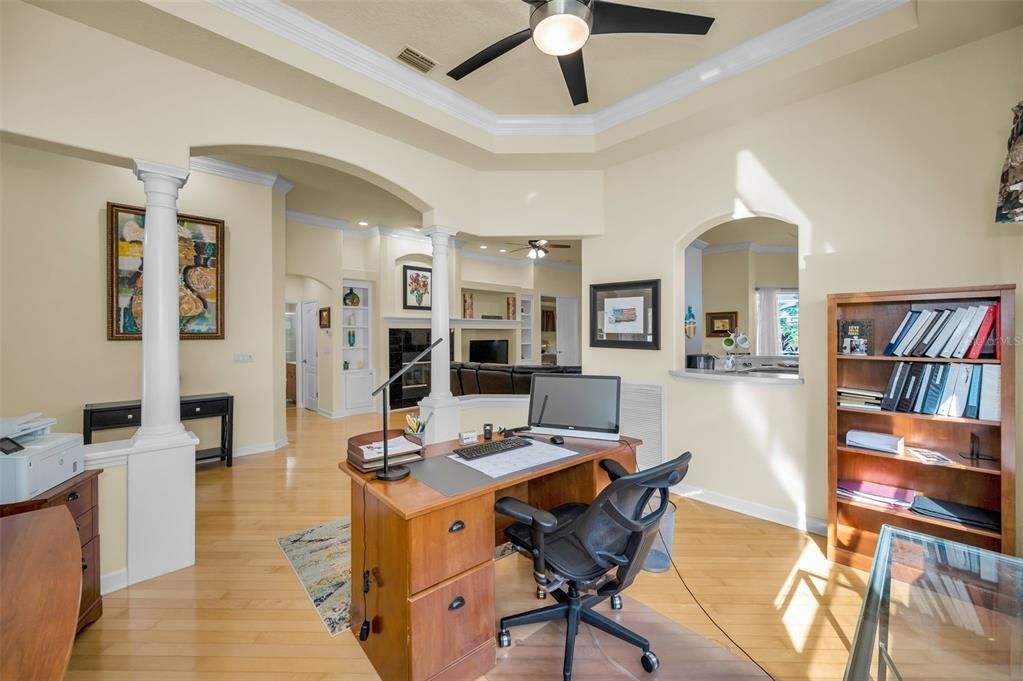 Home Office, Interior, Recessed Lighting, Wood Texture Flooring