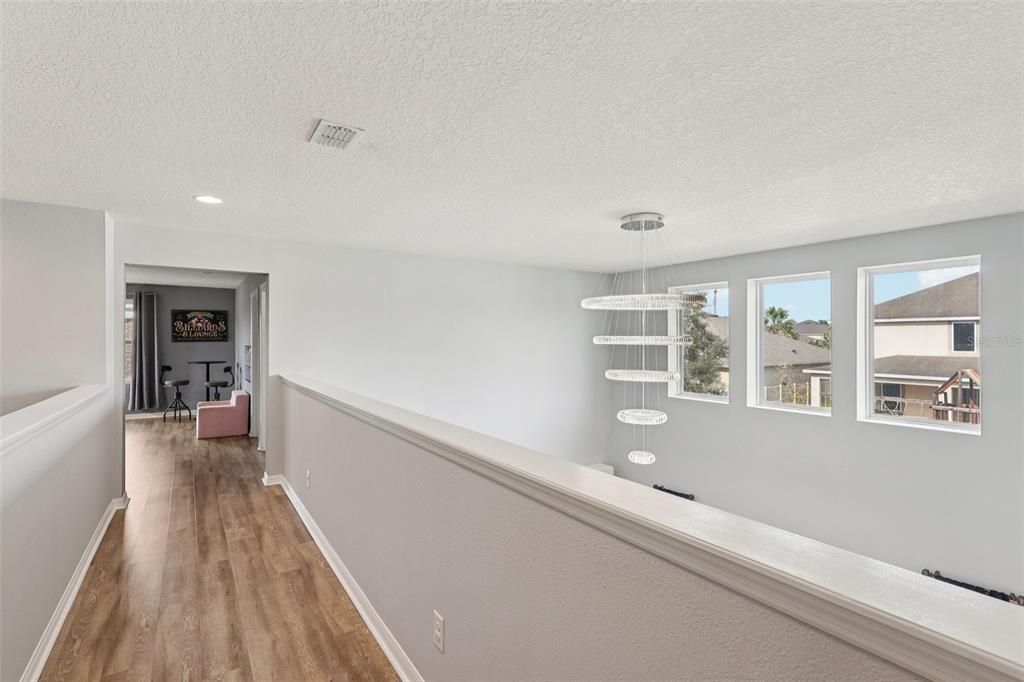 Interior, Pendant Lights, Recessed Lighting, Wood Texture Flooring