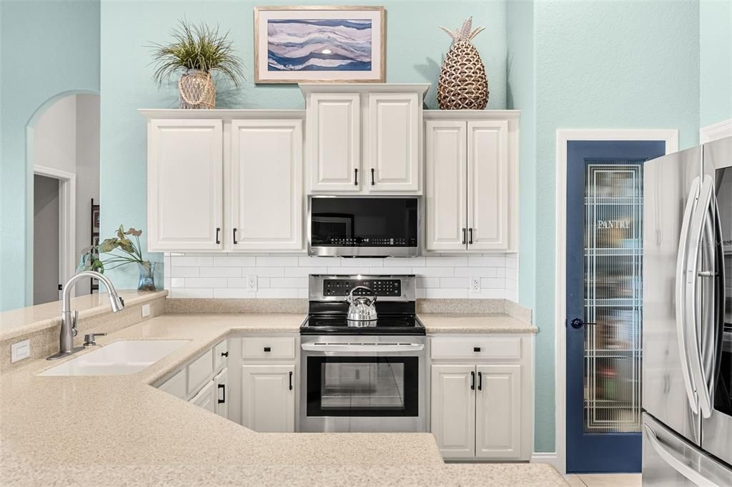 Interior, Kitchen, Stainless Steel Appliances