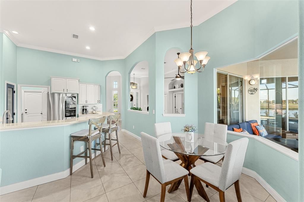 Chandelier, Dining room, Interior, Kitchen, Pendant Lights, Recessed Lighting, Stainless Steel Appliances, Water