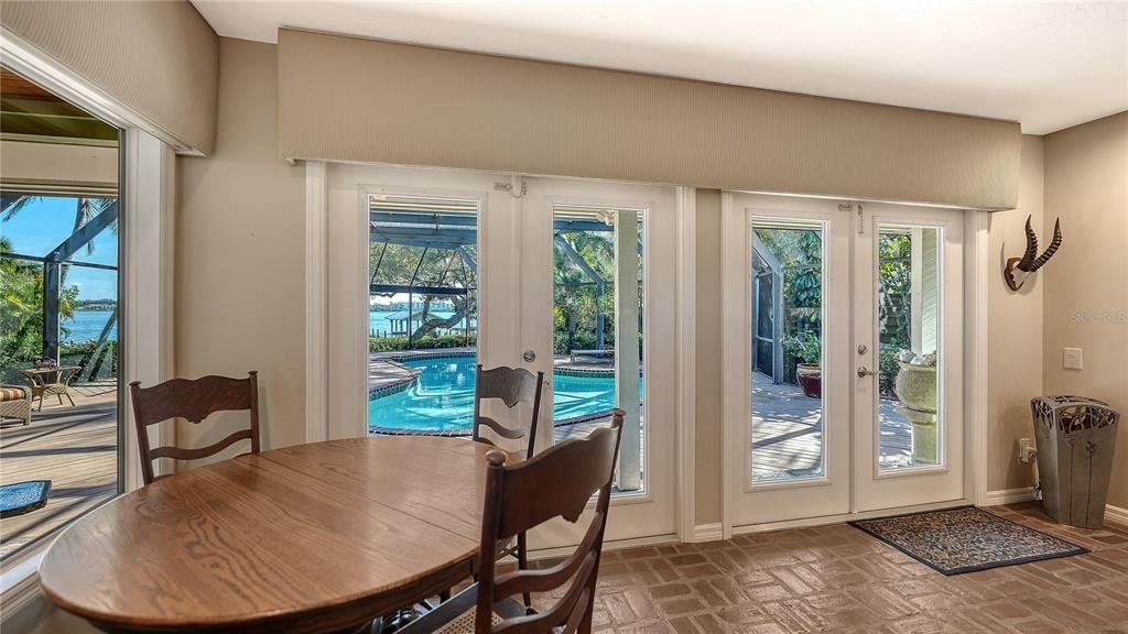 Dining room, Interior, Water