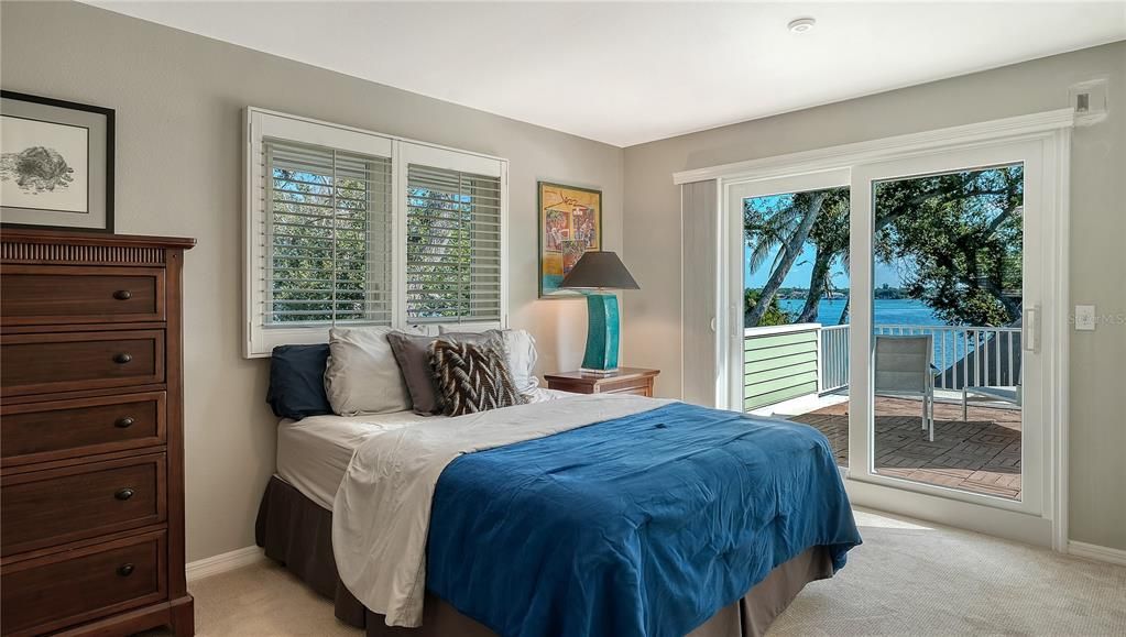 Bedroom, Interior, Water