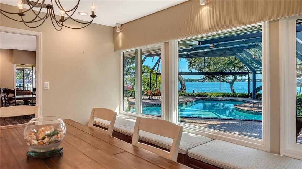 Chandelier, Dining room, Interior, Pool, Water