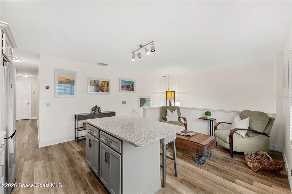 Interior, Pendant Lights, Wood Texture Flooring