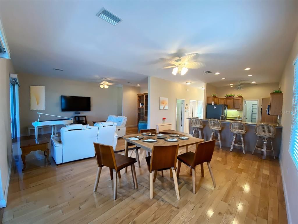 Dining room, Interior, Kitchen, Living room, Recessed Lighting, Wood Texture Flooring