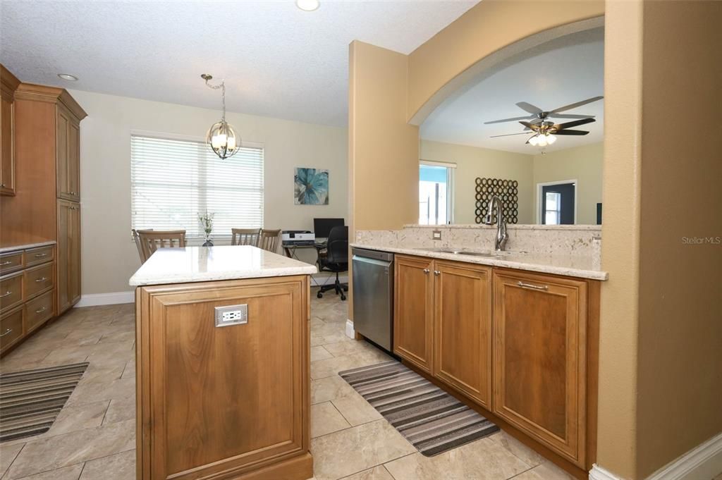 Dining room, Interior, Kitchen, Pendant Lights, Recessed Lighting