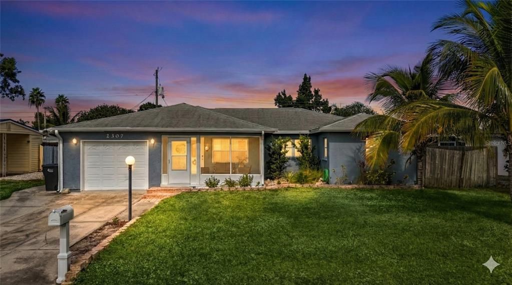 Attached, Backyard, Exterior, Facade, Ranch