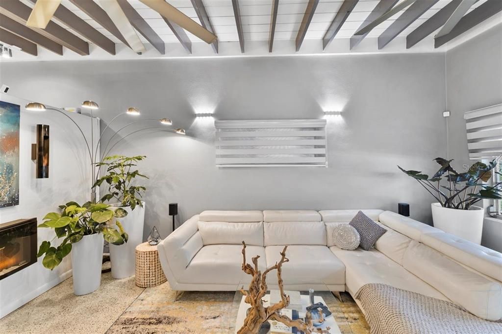 Fireplace, Interior, Living room