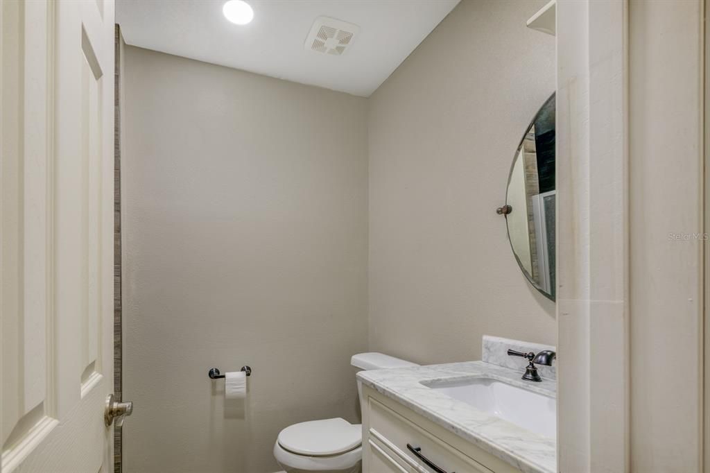 Bathroom, Interior, Recessed Lighting