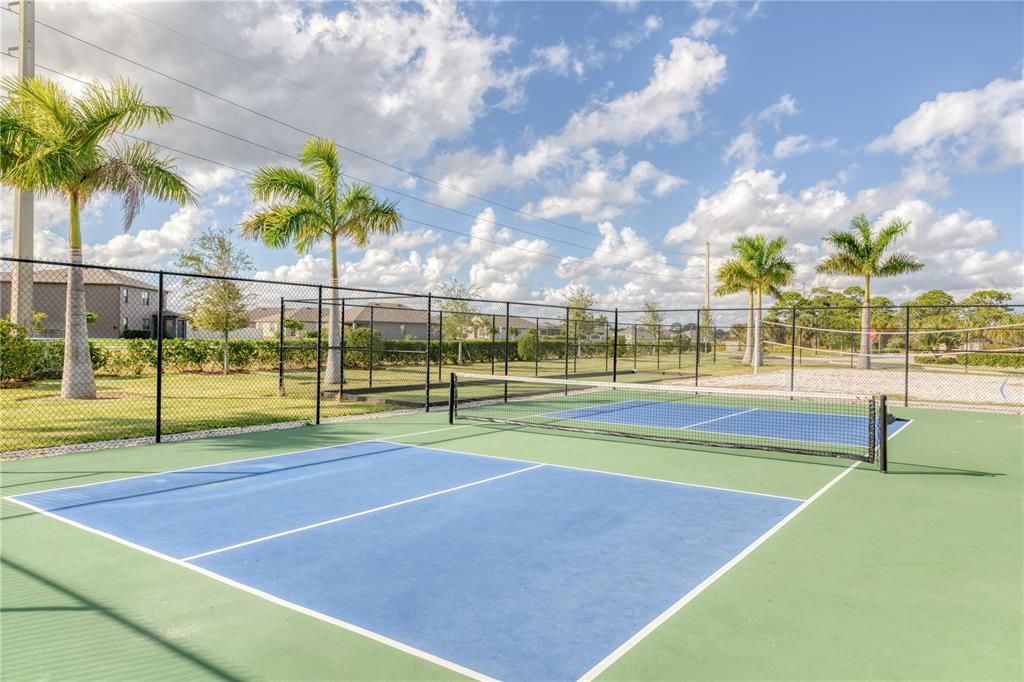 Exterior, Tennis Courts