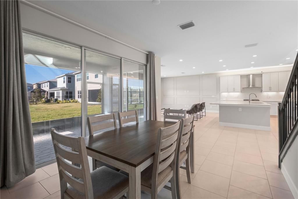 Dining room, Interior, Kitchen, Recessed Lighting