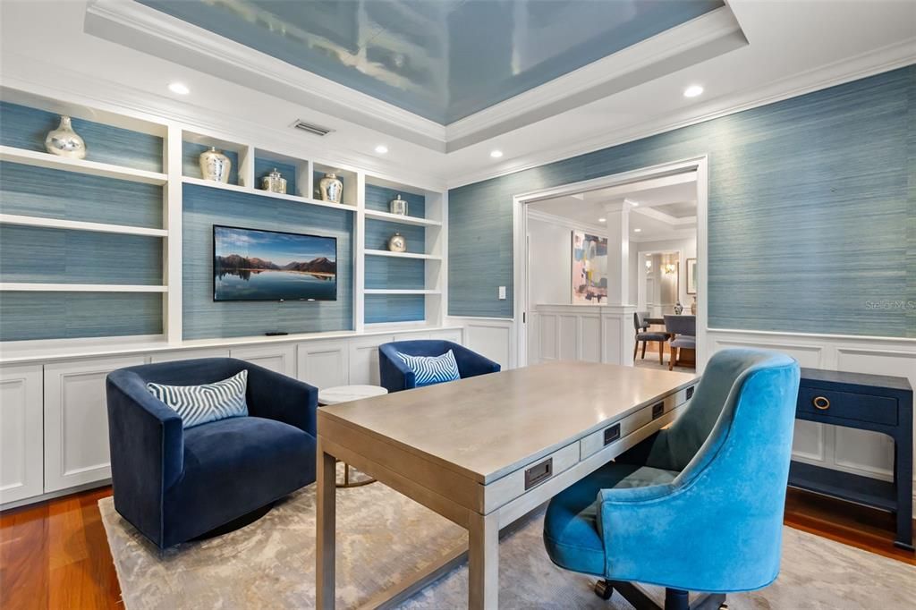 Home Office, Interior, Recessed Lighting, Wood Texture Flooring