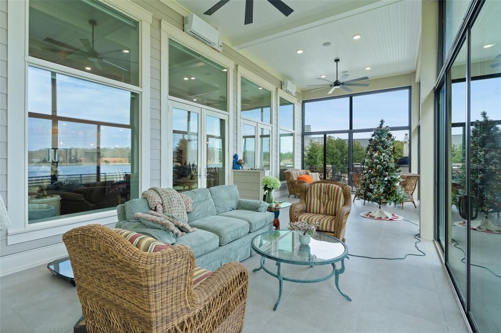 Interior, Living room, Recessed Lighting, Sun Room, Water