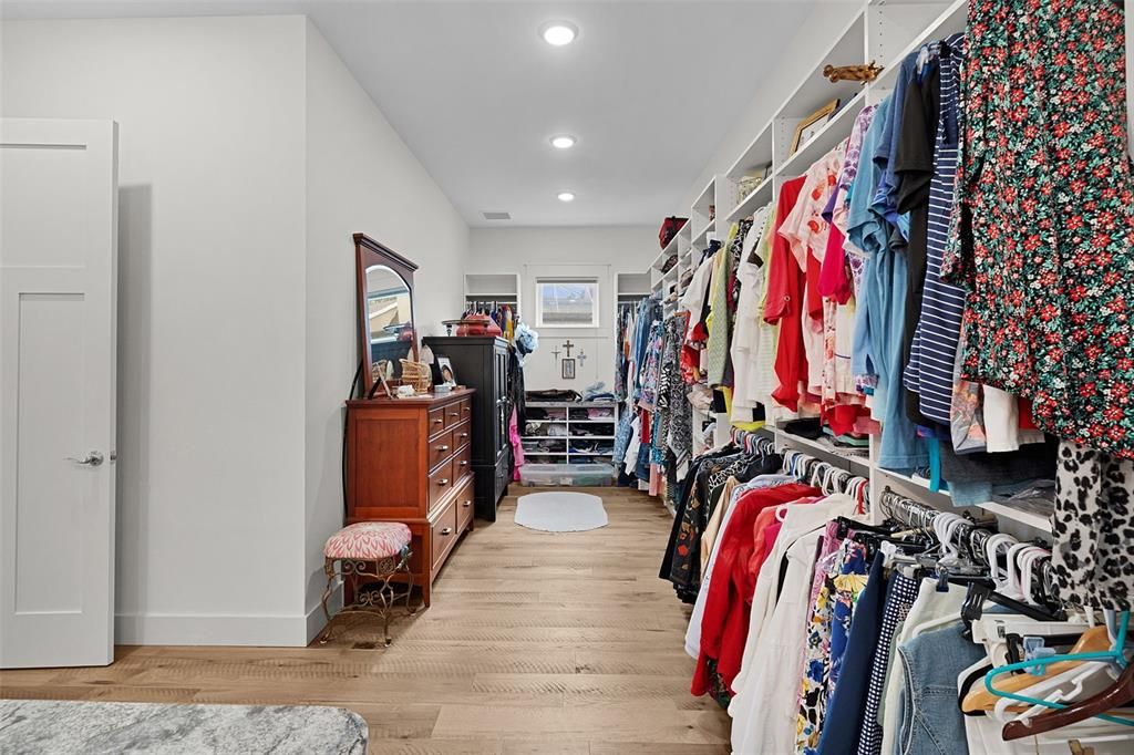 Interior, Recessed Lighting, Walk-in Closets, Wood Texture Flooring