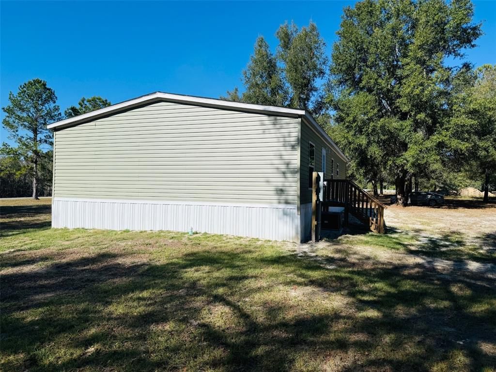 Backyard, Detached Garage, Exterior