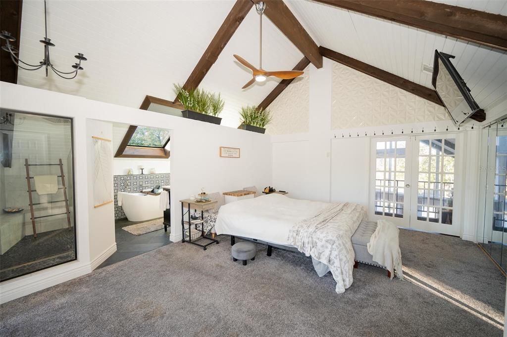 Interior, Wooden Beams