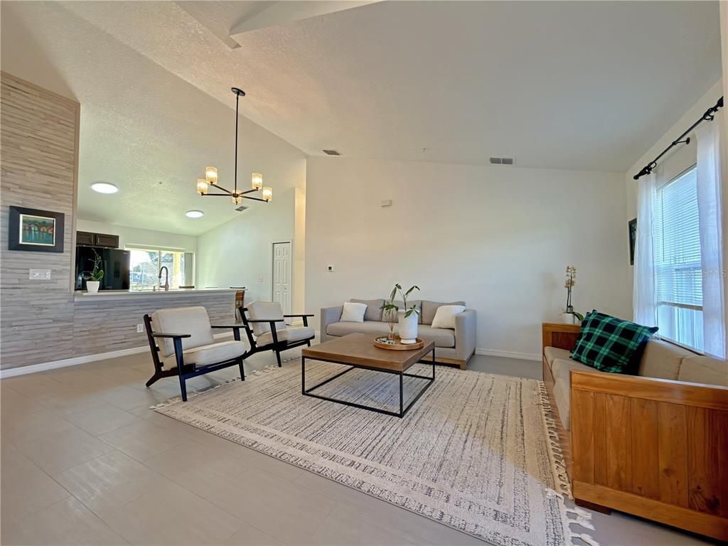 Interior, Living room, Pendant Lights, Recessed Lighting