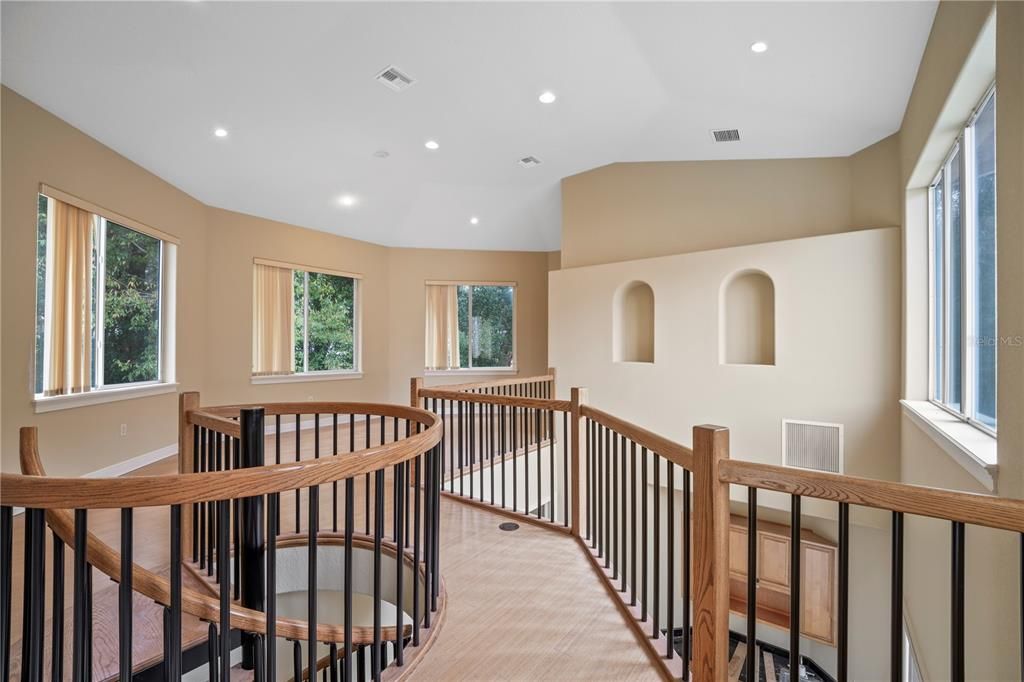 Interior, Recessed Lighting