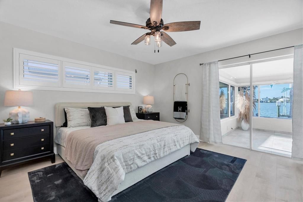 Bedroom, Interior, Water