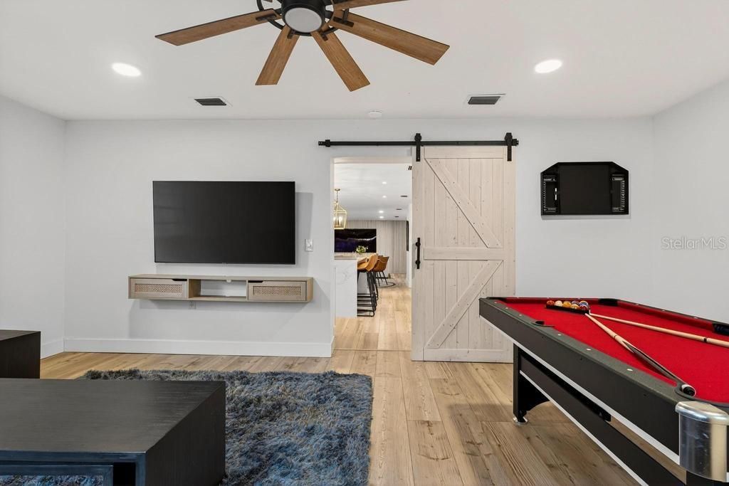 Billiard Table, Game Room, Interior, Recessed Lighting, Wood Texture Flooring