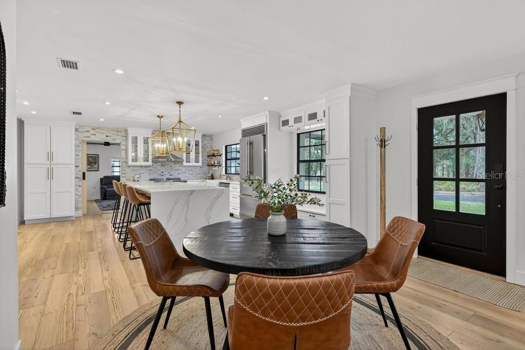Dining room, Interior, Kitchen, Pendant Lights, Recessed Lighting, Wood Texture Flooring