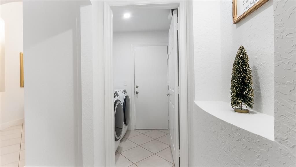 Interior, Recessed Lighting, Washer